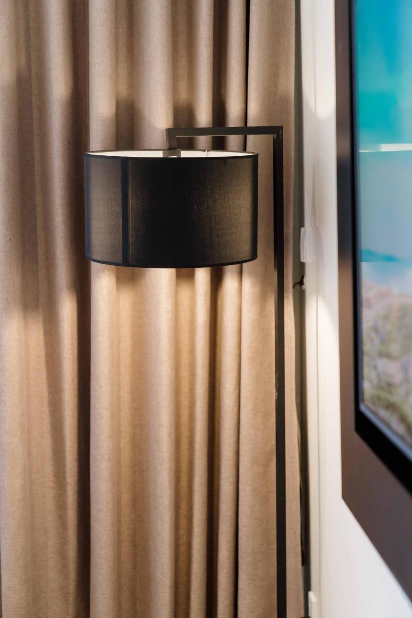 Soleil Ha Long, Trademark Collection By Wyndham Hạ Long