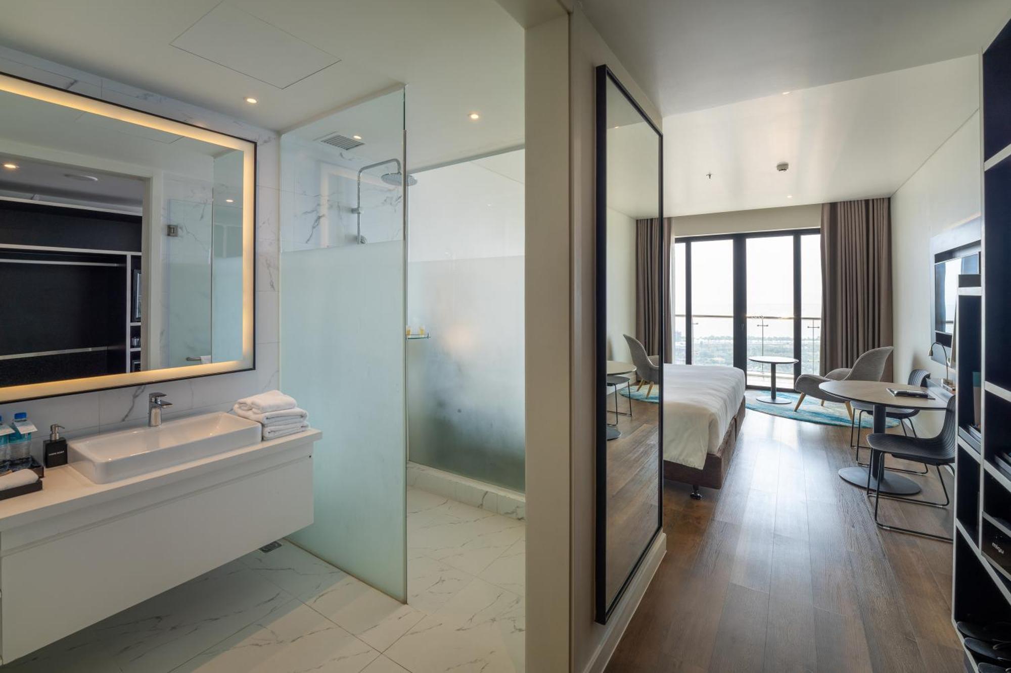 Soleil Ha Long, Trademark Collection By Wyndham Hotel 5*