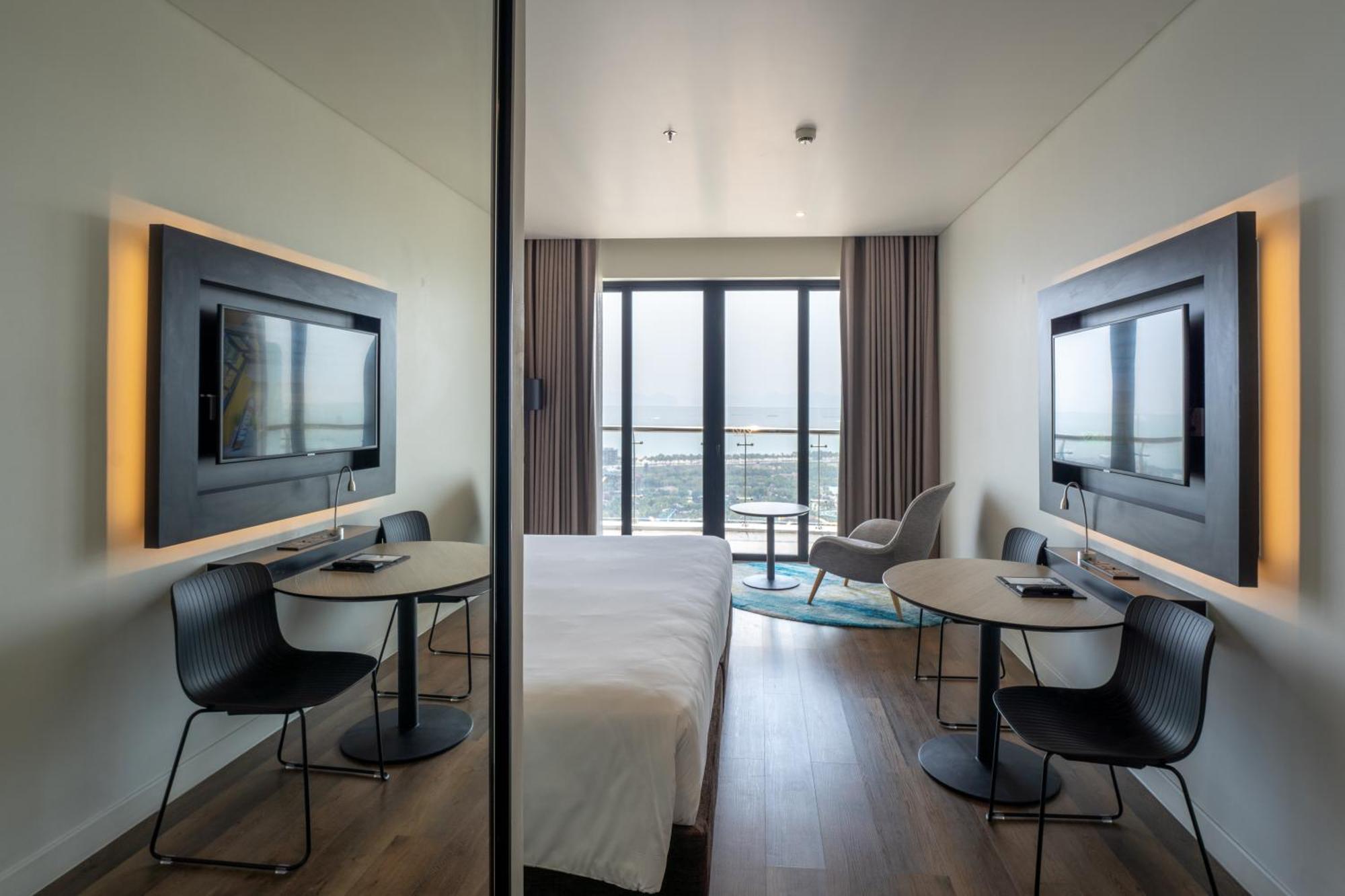 Soleil Ha Long, Trademark Collection By Wyndham Hạ Long