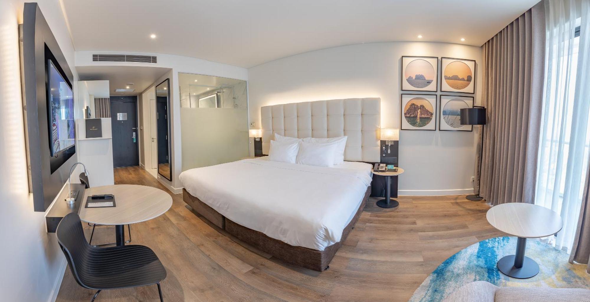 Soleil Ha Long, Trademark Collection By Wyndham Hotel